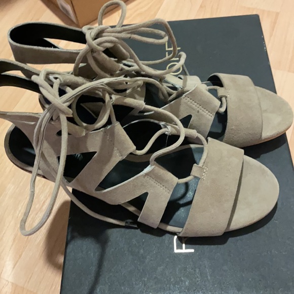 Rebecca Minkoff Issa Lace Up Block Heel Sandal - Picture 7 of 8